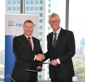 Signing of EASO-Frontex Agreement 1a